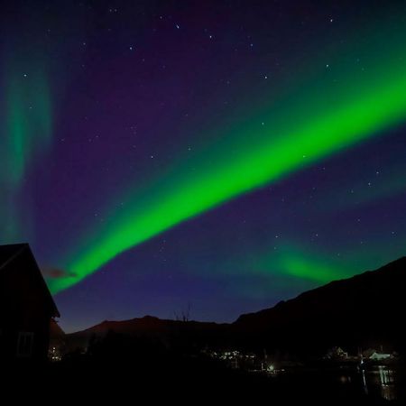 Narnia Lodge Lofoten Gimsoy Exterior photo