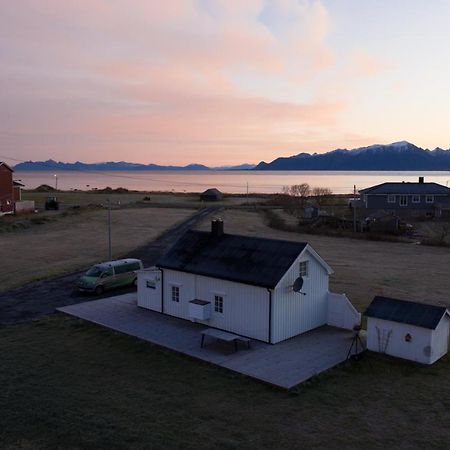 Narnia Lodge Lofoten Gimsoy Exterior photo