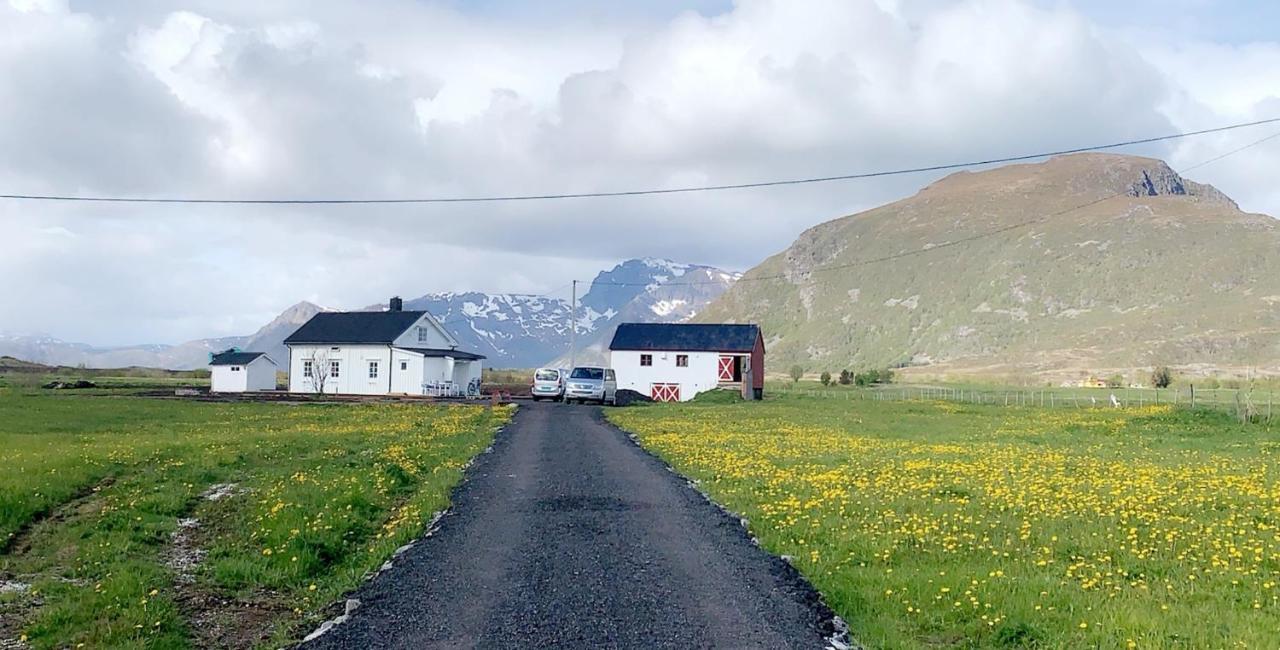 Narnia Lodge Lofoten Gimsoy Exterior photo