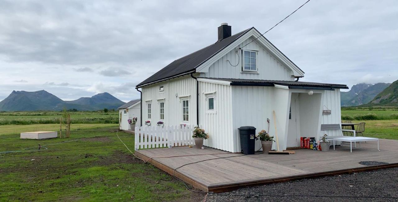 Narnia Lodge Lofoten Gimsoy Exterior photo